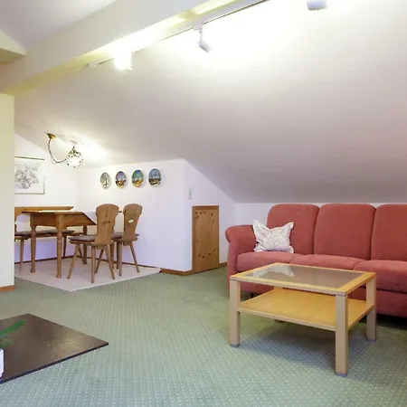 Haus Oberland Apartman
