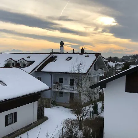 Haus Oberland Apartman